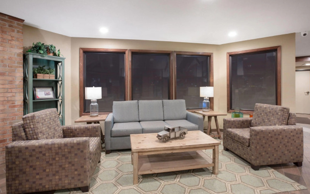 AmericInn by Wyndham Mount Pleasant