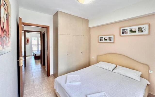 Siviri Alex House - 2 bedrooms 7 guests