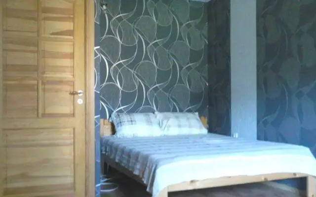 Ehitajate tee Apartment