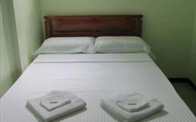 Princess Perrine Suites
