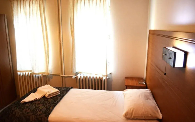 Bormali Hotel