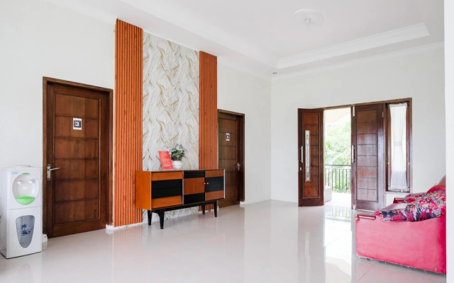 RedDoorz Syariah near Pengadilan Agama Wonosobo – Guest Rooms – Wonosobo