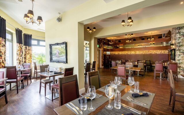The Inn Boutique Hotel Bar and Restaurant