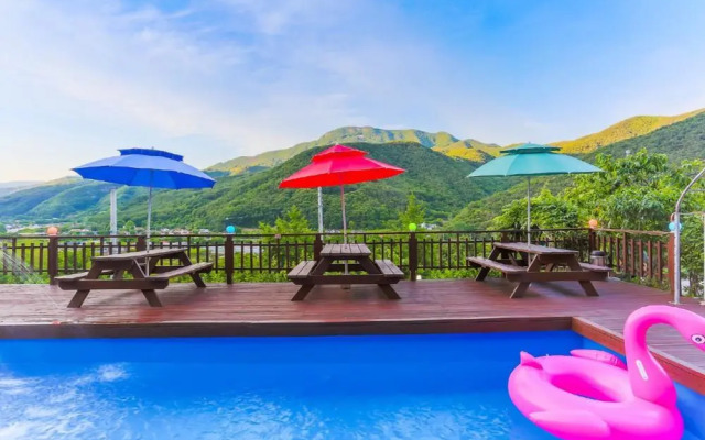 Gochu Jamjari Pension