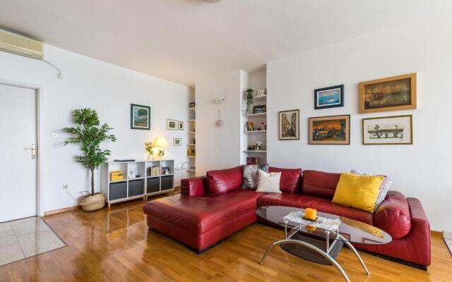 5th FLOOR Apartment