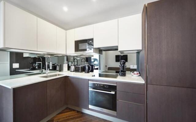 Lux Apartments in Fulham by Dino