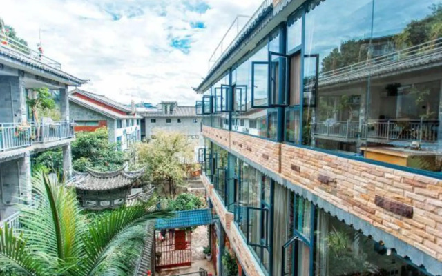 DaLi Eryuhuaxia inn