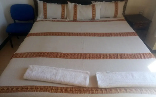 Honey Land Hotel