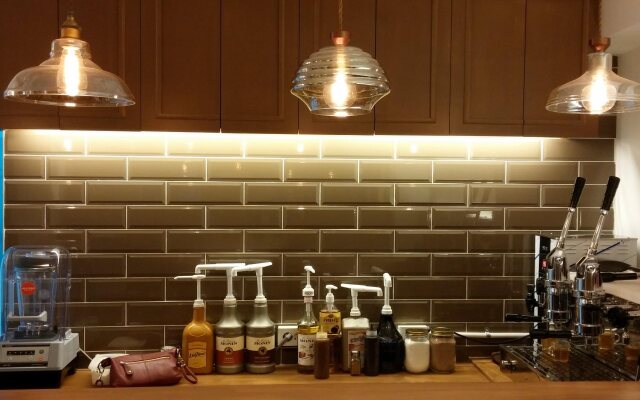 Stitches House - Hostel