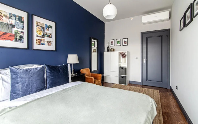 Modern Apartment in Beyoglu With Balcony