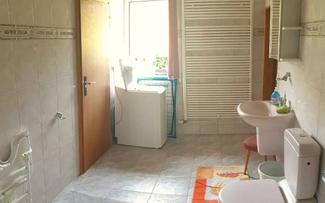 Ferienhaus in Barenstein bei Grunen Hugeln