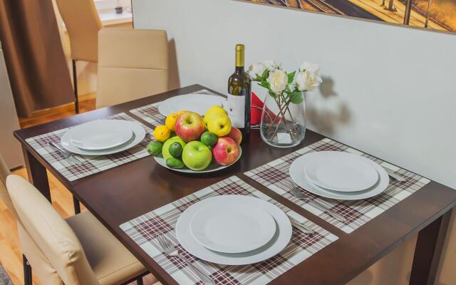 GMApartments (ДжиЭмАпартментс) на улице Николаева