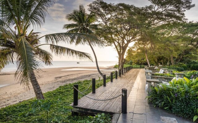 Wellesley Resort