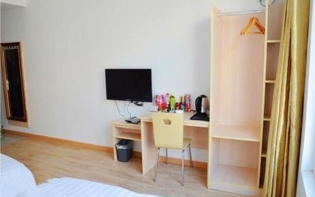 Zhenjiang Xingai'nian Business Hotel