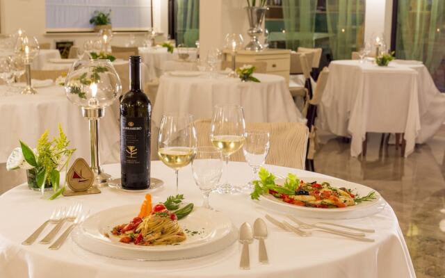 Mion Hotel & Sanìo Restaurant