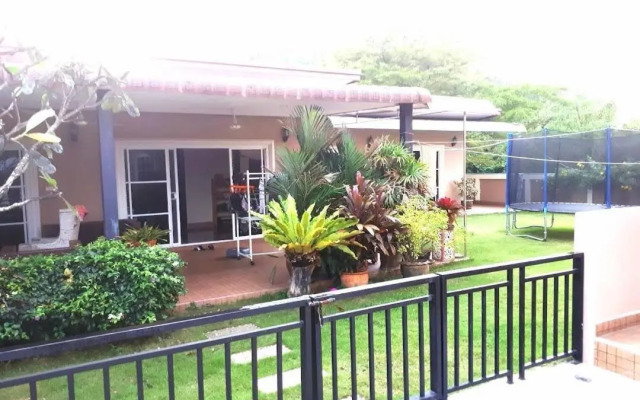 4Palms Resort