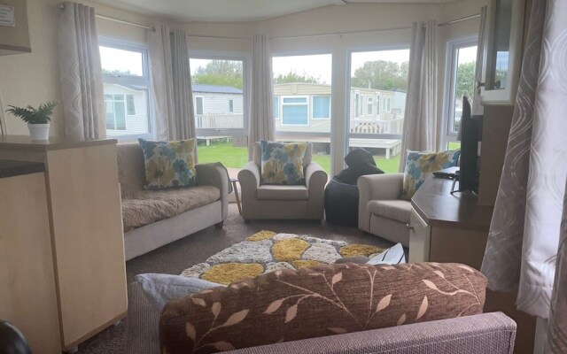 Remarkable 2-bed Villa Caravan in Driffield