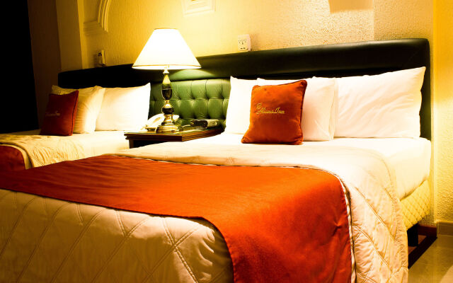 Hotel & Suites Aliana