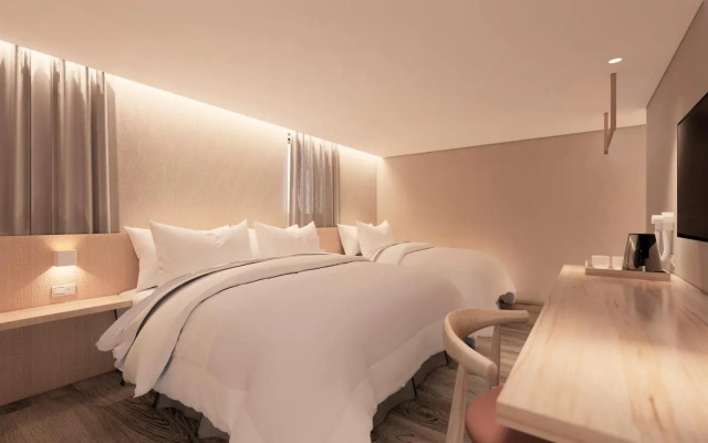 Ta Lee Hotel