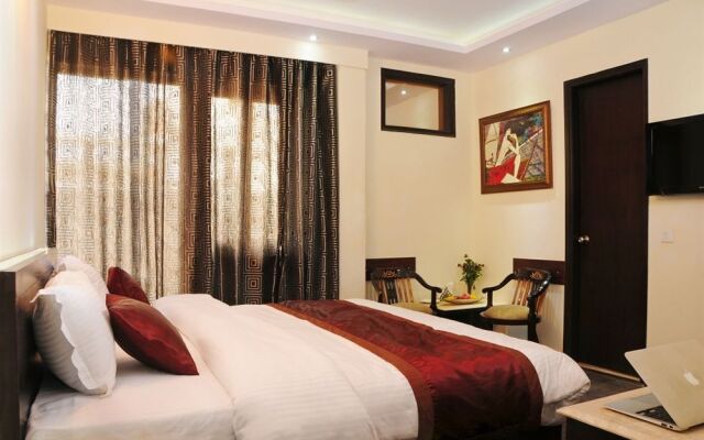 Hotel Moments