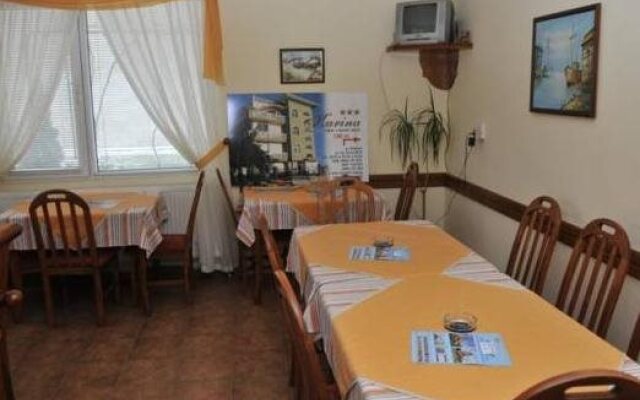 Villa Karina