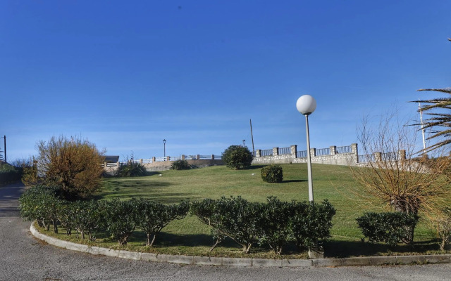 Piso sobre mar junto al Faro de Suances