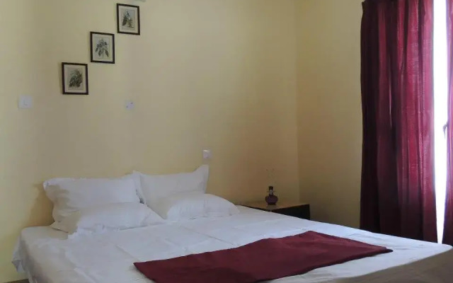 Whispering Heights Hotel
