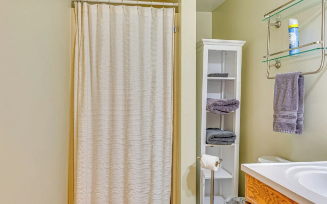 ~ 10 Mi to Dtwn: Indianapolis Home w/ Game Room!