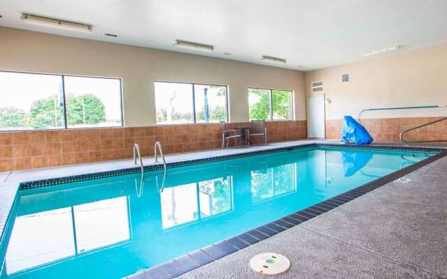 Quality Inn & Suites Ankeny - Des Moines