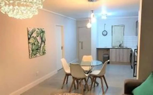 Waters Edge 615 by CTHA