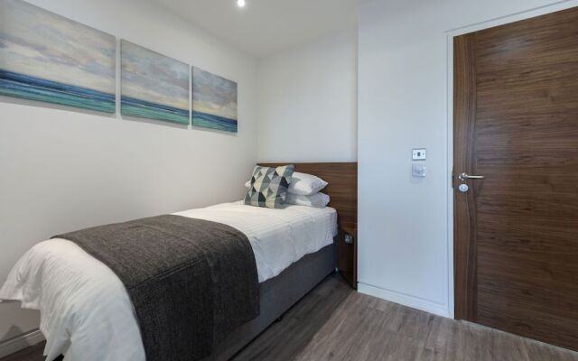 Apartrooms