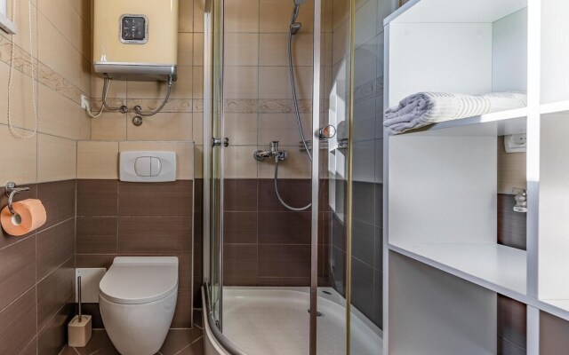 Nice Apartment in Medulin With 2 Bedrooms and Wifi