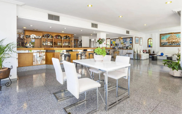 Sa Torre Apartaments