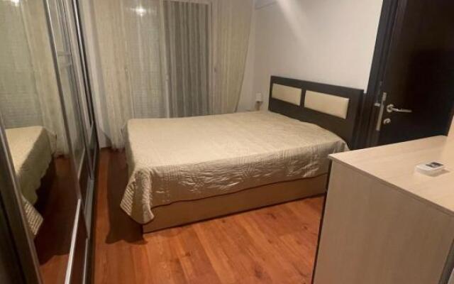 Only 5 minutes walking Konyaalti Beach 2+1 flat