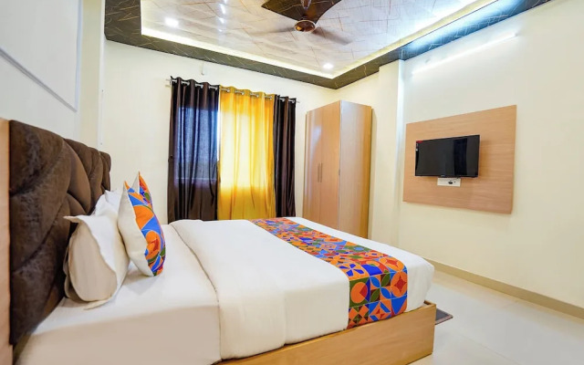 Fabhotel Paramhans Guest House