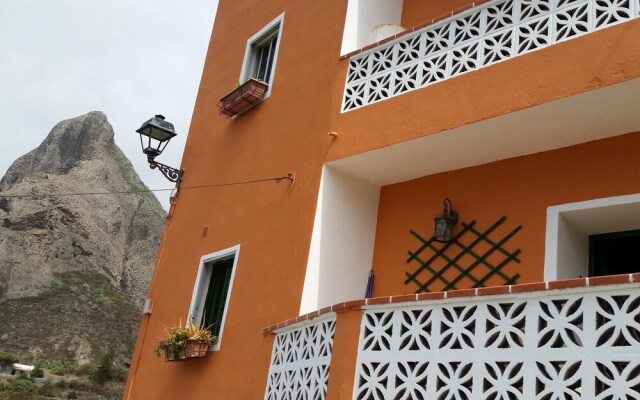 House with 2 Bedrooms in Santa Cruz de Tenerife, with Wonderful Sea View, Furnished Terrace And Wifi