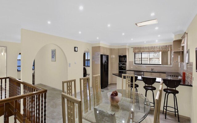 Toukley Waterfront House