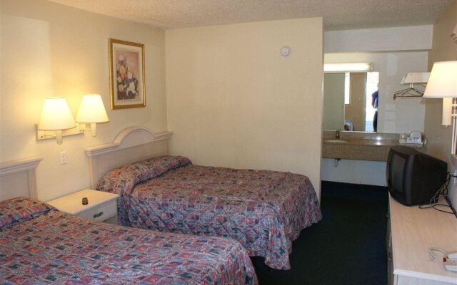 Holiday Inn Express & Suites Pensacola Airport Nor