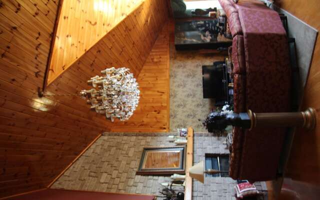 Jewel on the Hill Bed & Breakfast