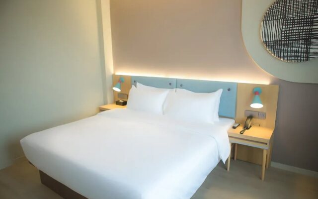 Home Inn (Chaohu Chaohu Middle Road Erjie)