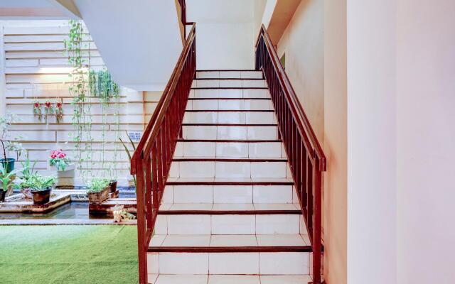 Hotel 22 by OYO Rooms