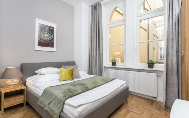 Venetian House Market Square Aparthotel