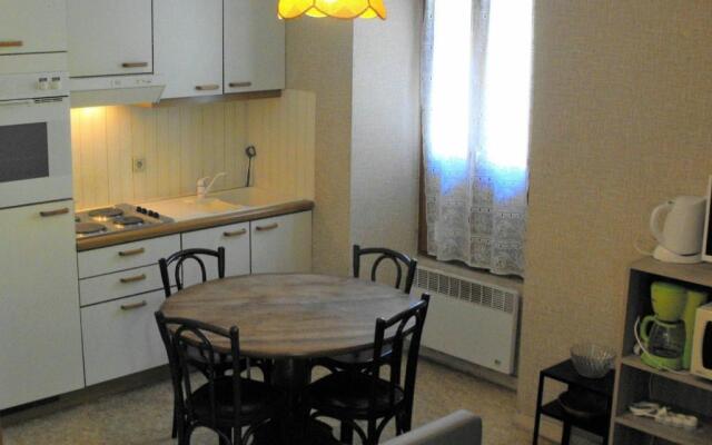 Appartement Brides-les-Bains, 1 pièce, 2 personnes - FR-1-512-124