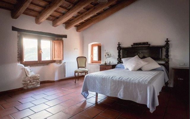 Masia Pou de la Vinya