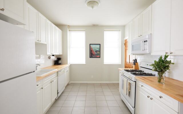 Charming 4BR in Lincoln Park by Sonder