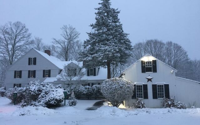Spring Hill Inn