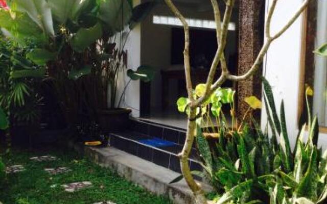 Ona House