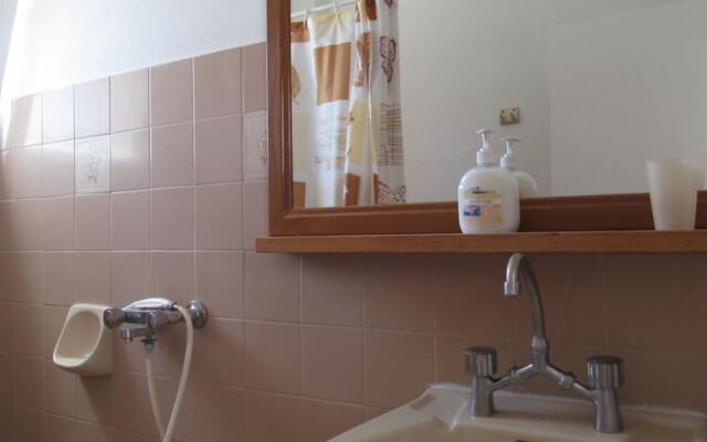 Agios Stefanos Studios & Apartments