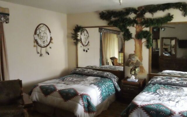 Bonnie Springs Ranch Motel