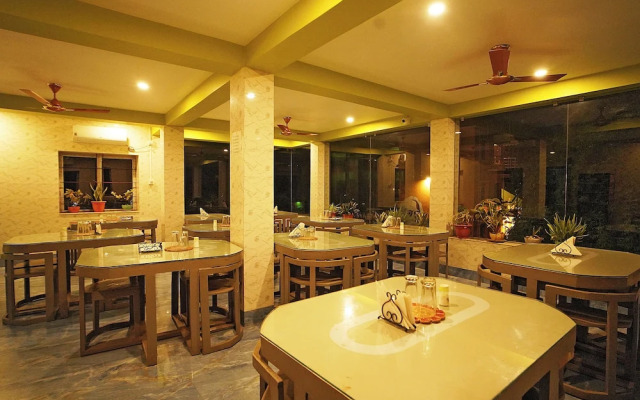 Neel Nirjan Resort
